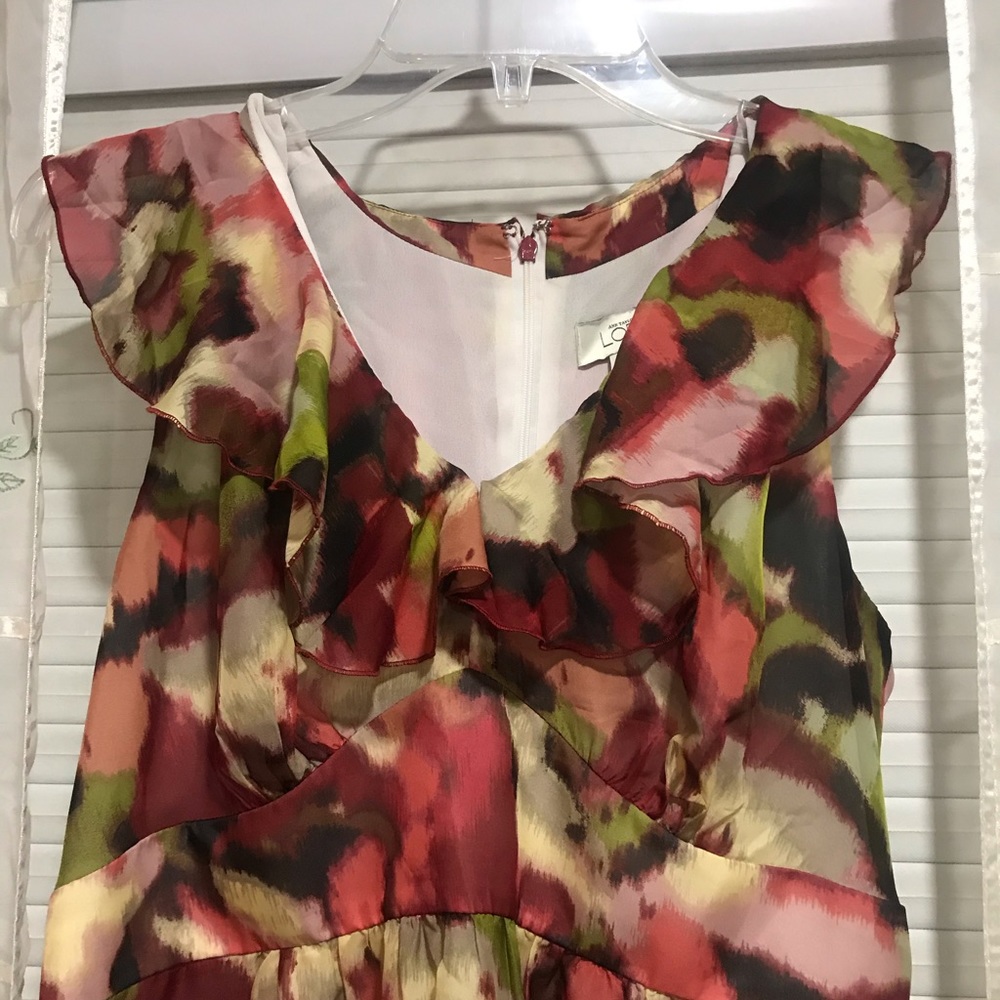 Dress - Picture 3 of 3